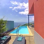 Miradoura By Lovelystay * Arco da Calheta (Madeira)